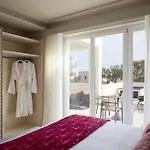 Santorini Heart Hotel&spa Hotel