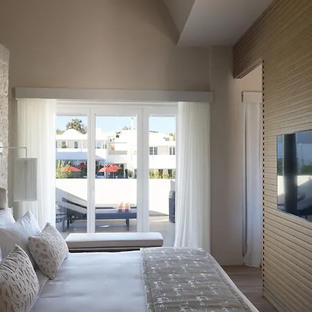 Santorini Heart & 5* Fira (Santorini)
