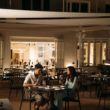Otel Santorini Heart &