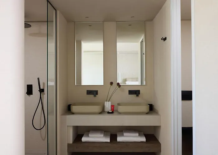 Santorini Heart & 5* 费拉