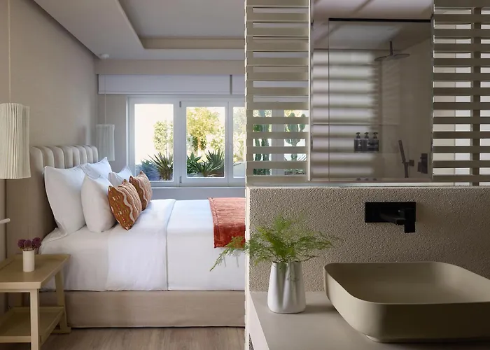 Santorini Heart & 费拉