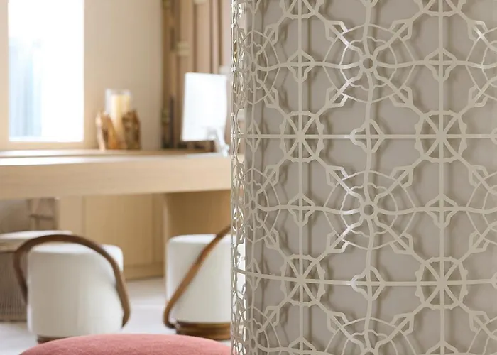 Santorini Heart & Fira (Santorini)