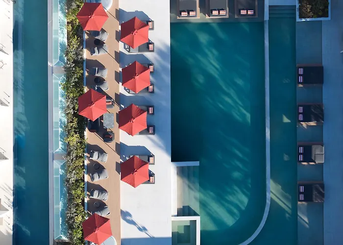 Santorini Heart & Hotell 5*