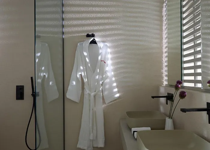 Hotell Santorini Heart &